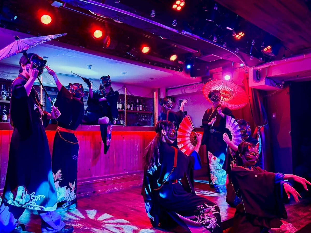 週末は、ダンスショーの夜。